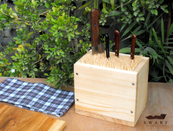 Knife Stand